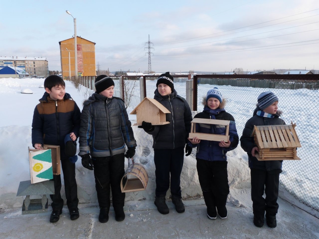 Школьная экологическая акция «Покормите птиц зимой».